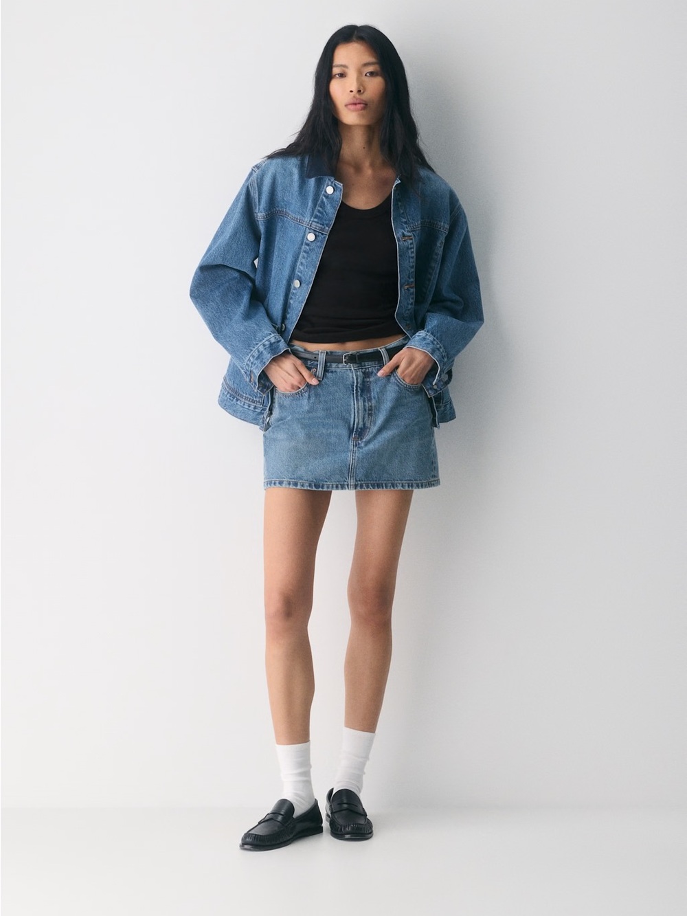 Aritzia Denim Forum The '90s Ricci Denim Skirt
